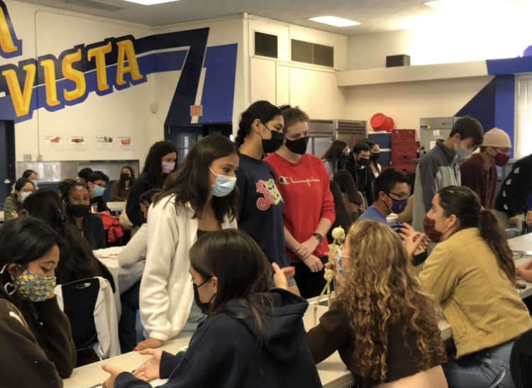BVH International Baccalaureate (IB)  Diploma Candidates shared their selected Theory of Knowledge (ToK) project prompts and chosen artifacts that answer the prompt with their peers. Students gathered in the cafeteria to showcase their work and learn about others’ projects.