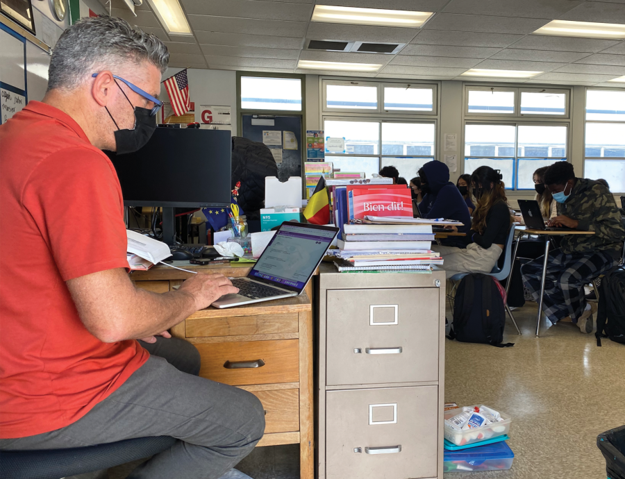 International Baccalaureate (IB) French teacher Patrick Beaulieu has students work independently after teaching class. The French program at Bonita Vista High (BVH) can be an entry for students into the foreign exchange program.
