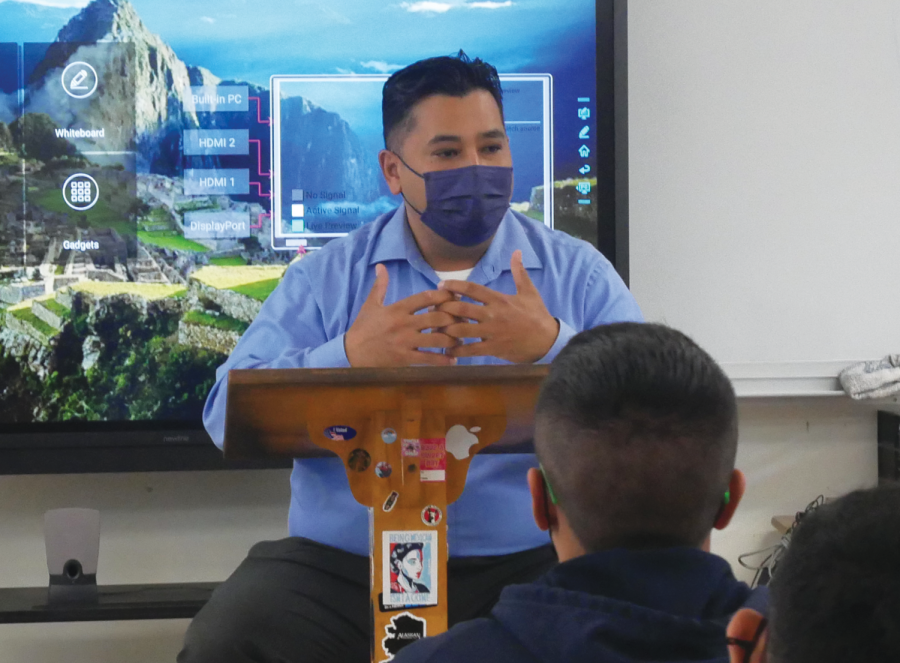 On April 5, Bonita Vista Highs (BVH) Principal Roman Del Rosario, Ed.D. and and IB Coordinator Jared Phelps talk to Mr. Vallejos second period IB History of the America class about the IB program. They discussed the debate of the white IB robes by doing a QnA.