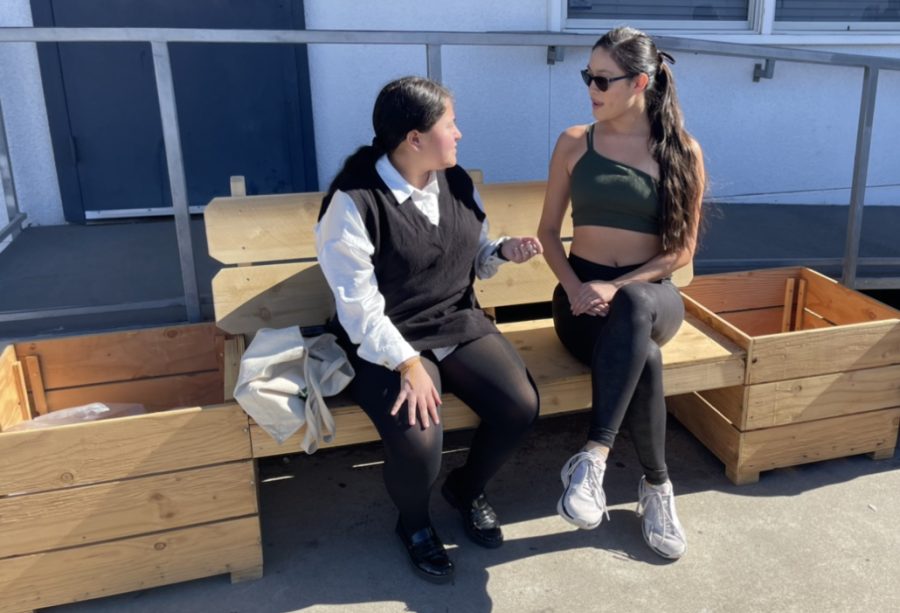 On Jan.27 at Bonita Vista High (BVH), seniors Victoria Pozos and Kaitlyn Bernardo talk on the benches made by the Beatification club. These benches have been placed around the campus for students to have a place to sit rather than standing up.