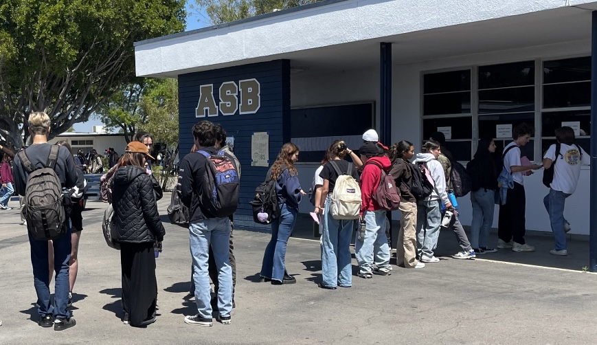 On April 11, in Bonita Vista Highs (BVH)s Associated Student Body (ASB), students line up to buy their prom tickets. Tickets are on sale for $80 the week of April 10 through April 14.