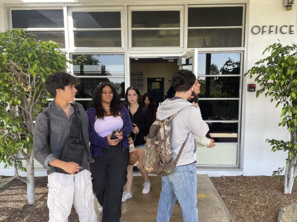 On Sep. 19,  Bonita Vista High students without a sixth period exit campus through the office. In order to leave, students must present their class schedule to BVH staff.