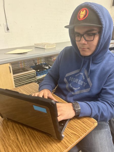 Senior Jonathan Enriquez is one of three students awarded the title of Salutatorian at Bonita Vista High (BVH). Enriquez is seen working in his Theory of Knowledge class.
