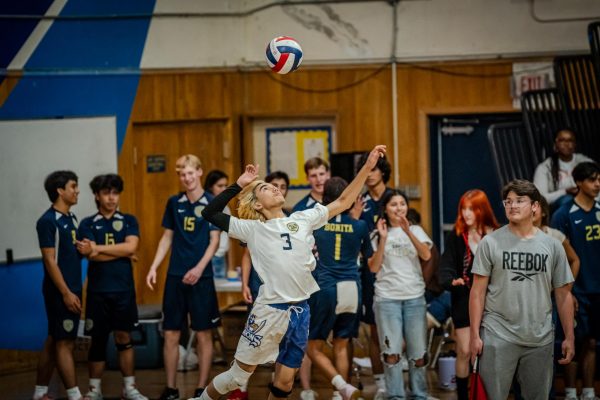 On Apr. 25, the Bonita Vista High (BVH) Barons boys varsity volleyball team took on the Mar Vista High (MVH) Mariners in a senior night thriller. BVH libero and senior Noah Kircher (3) goes to serve in hopes of getting the last point the Barons need to win the set.