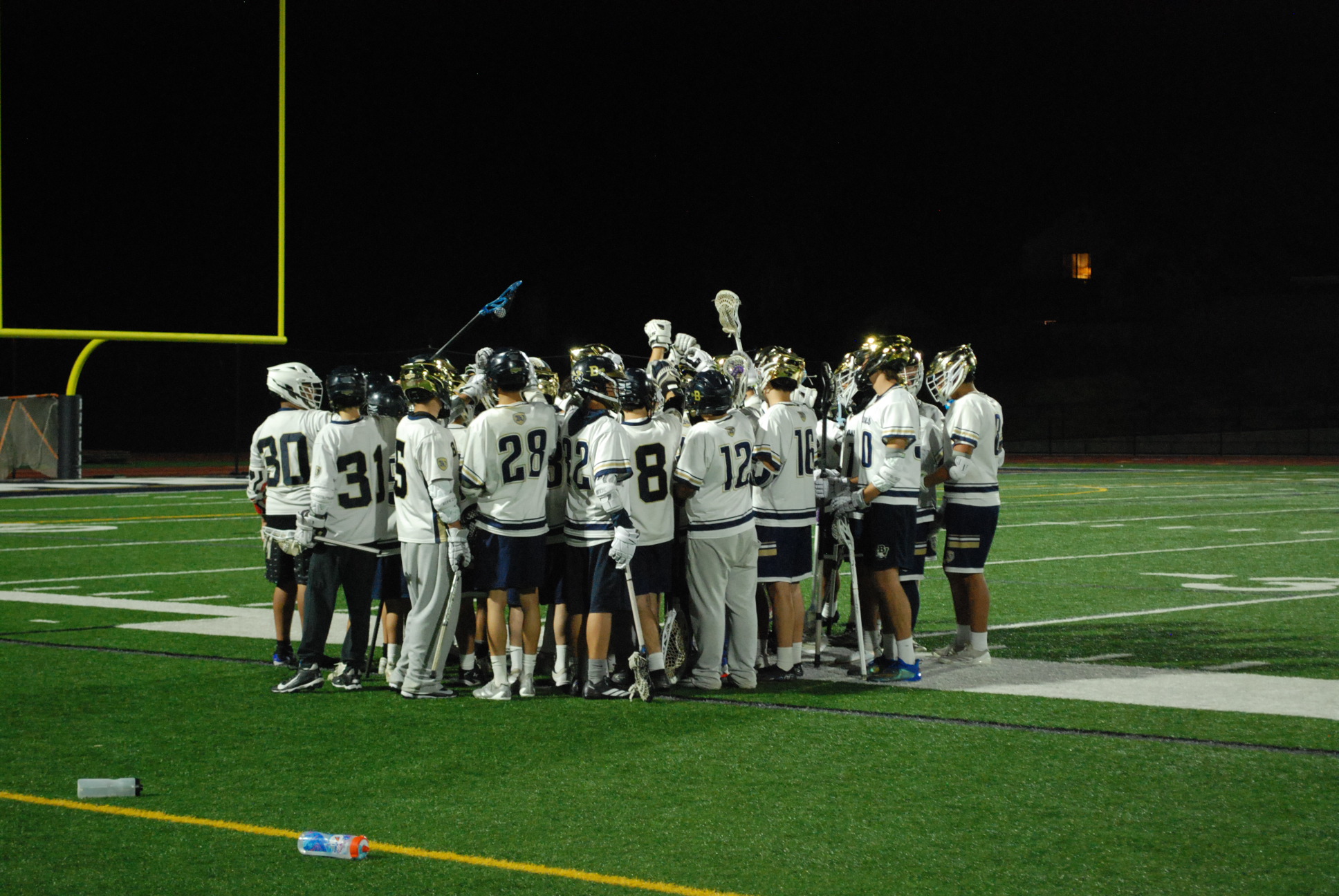 On Feb. 25, the BVH boys lacrosse team takes a timeout after SDH scores another goal. At this point the score is 3-4 in quarter 2. 